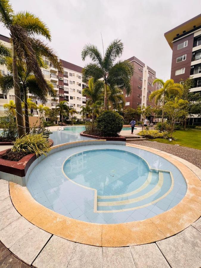 * *P Fantastic 2Br Option For 8 Apartamento Iloilo Exterior foto